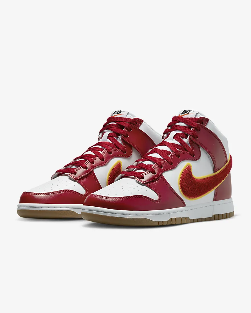   Nike Dunk High Retro