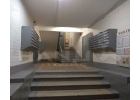 Продается 2-комнатная квартира в хорошем районе.